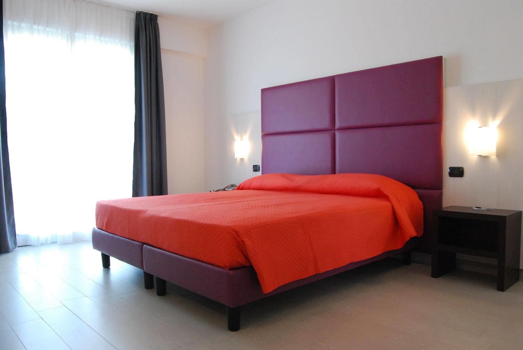 Maestrale Resort Hotel - Grosseto Dış mekan fotoğraf